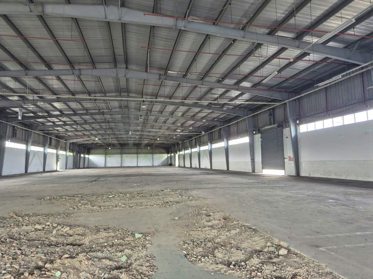 CHUYỂN NHƯỢNG NHÀ XƯỞNG LÔ GÓC 2 MẶT TIỀN – KCN NHƠN TRẠCH – 24.000m² – CHỈ 90 TỶ