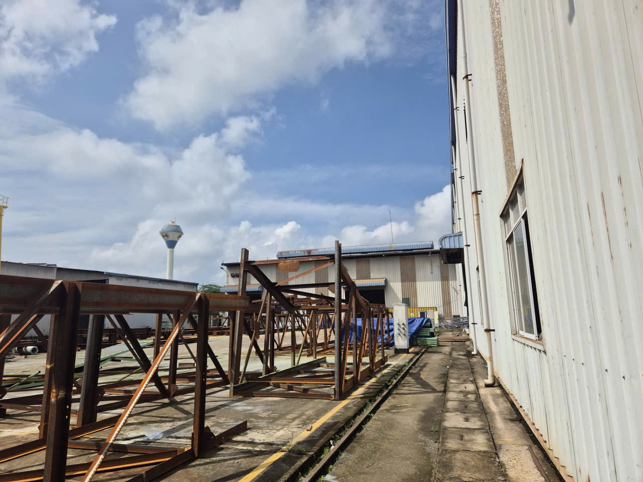 Bán xưởng KCN Nhơn Trạch 20.000 m2 chỉ 130 tỷ