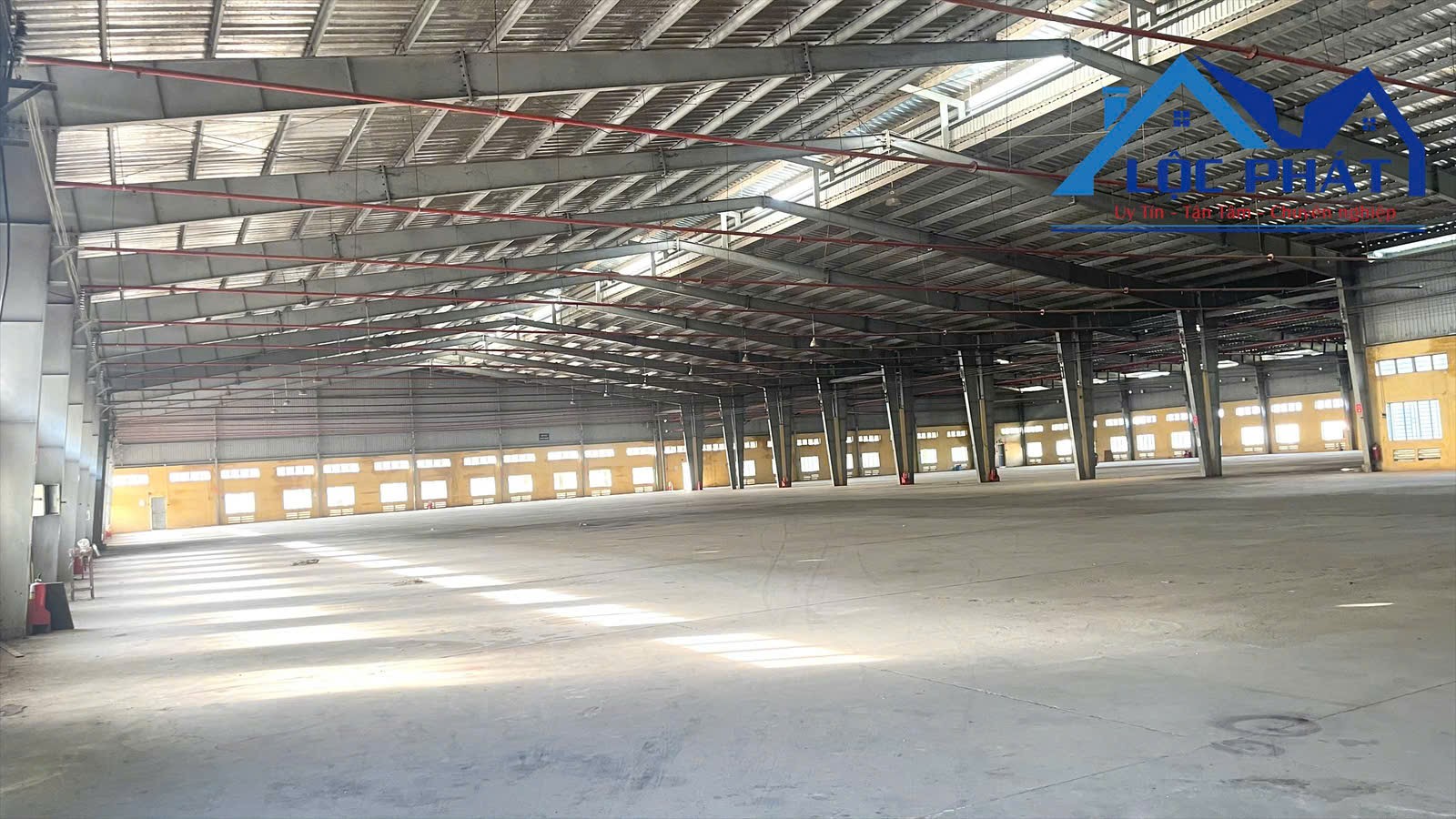 Bán xưởng SKC 37.000m2 Cụm Công Nghiệp Vĩnh Cửu Đồng Nai trả tiền 1 lần đến 2053