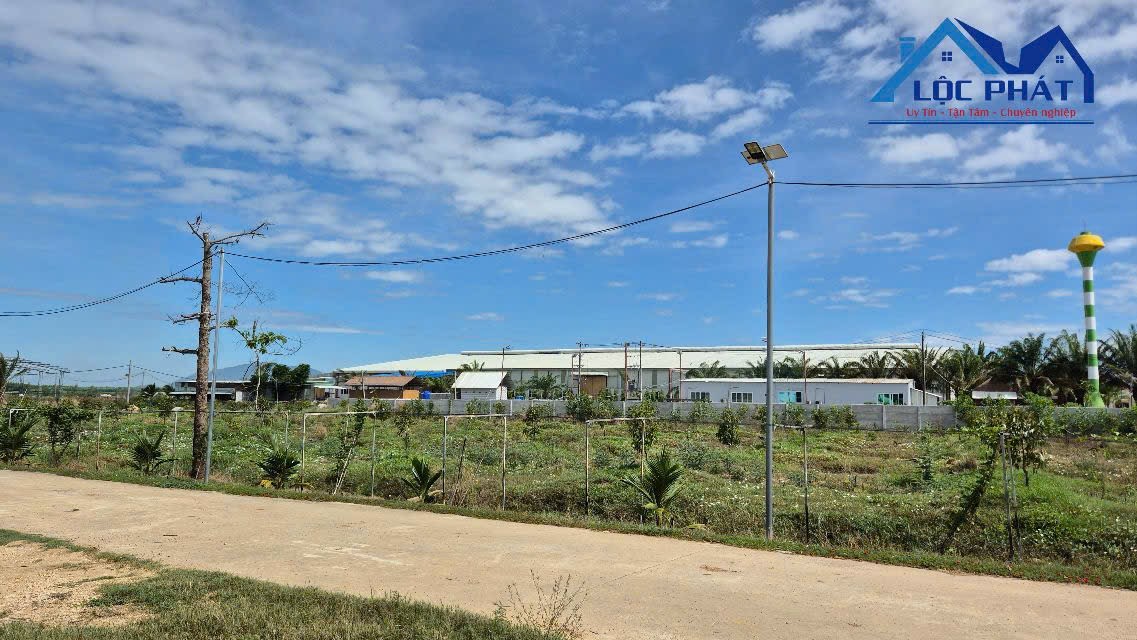 Bán nhà xưởng tại Xuân Hưng huyện Xuân Lộc Đồng Nai diện tích 27,5ha giá chỉ 130 tỷ