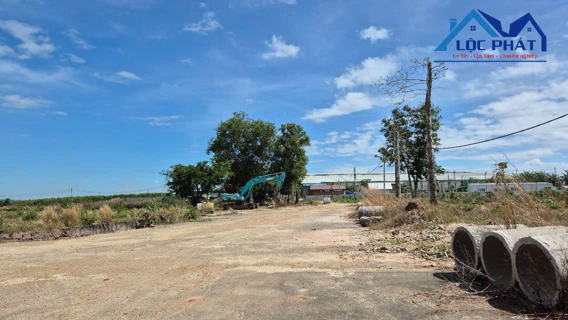 Bán nhà xưởng tại Xuân Hưng huyện Xuân Lộc Đồng Nai diện tích 27,5ha giá chỉ 130 tỷ