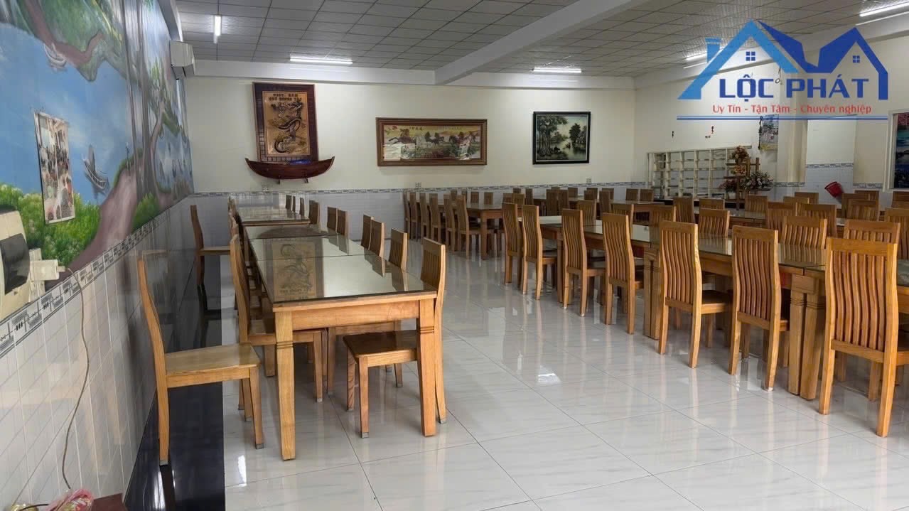 Bán nhà xưởng 40.600m2 gần KCN Biên Hòa TP Đồng Nai giá chỉ 180 tỷ