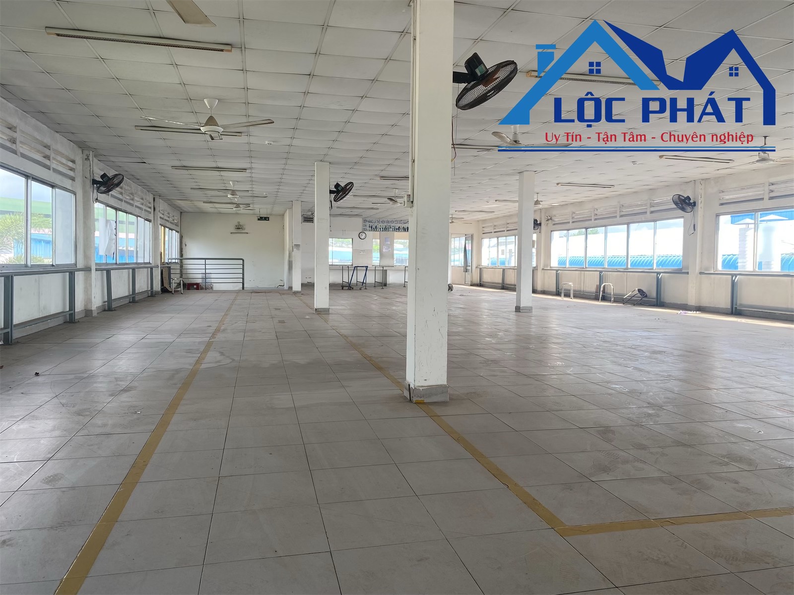 Cho thuê xưởng 10.700m2 KCN trong Tp Biên Hoà tỉnh Đồng nai giá 5đô/m2