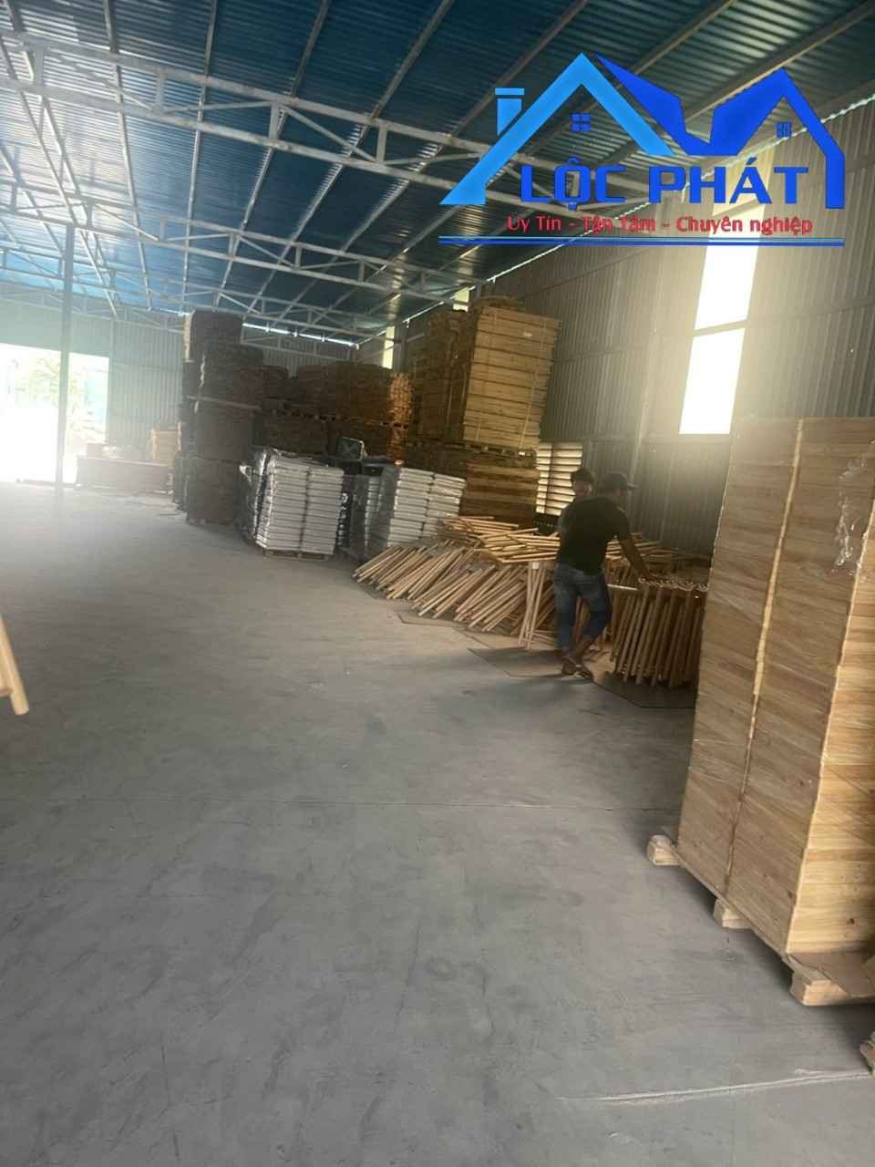 X126. Cho thuê xưởng phước Tân Biên Hòa 5000m2 chỉ 80 triệu lh 0933725660