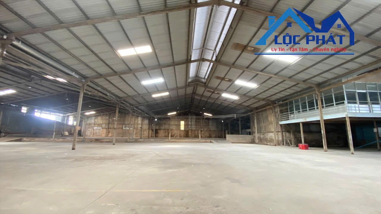 Cho thuê nhà xưởng 5000m2 giá chỉ 50 nghìn/m2 tại Biên Hòa QL51