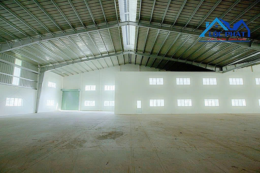 Cho thuê nhà xưởng 8031m2 KCN Tam Phước chỉ 4,2 đô/m2