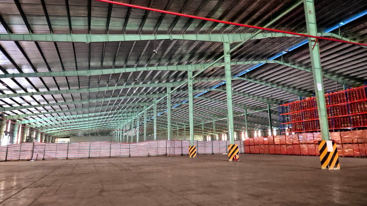 Cho thuê kho trong KCN Biên Hòa dt từ 1000m2 đến 22000m2 giá chỉ 70K/m2